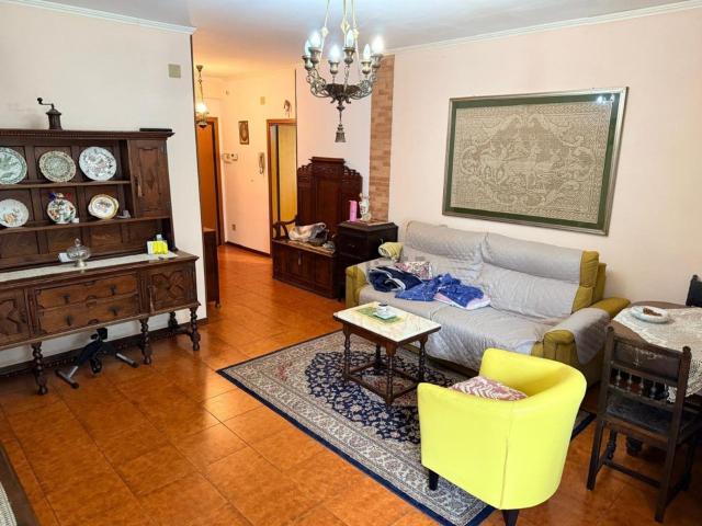 Appartamento in vendita di 133 m² in Via Becci Guerrino