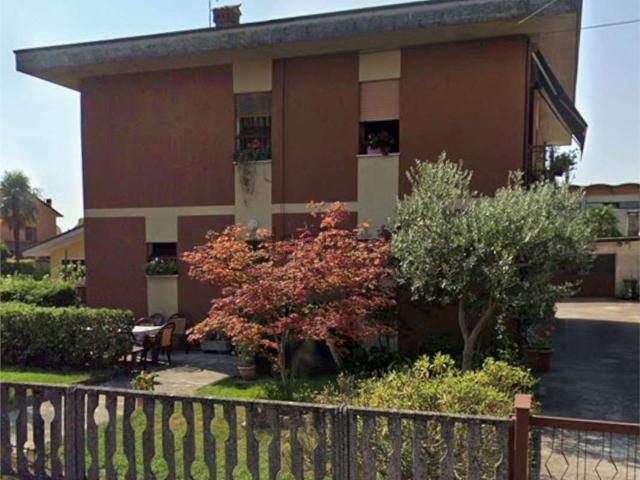 Appartamento in vendita di 133 m² in Via Brenta