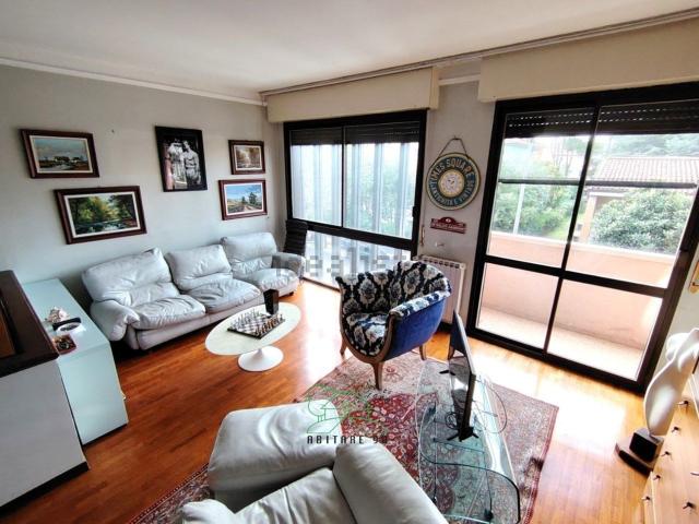 Appartamento in vendita di 133 m² in Via G. Cecconi, 39