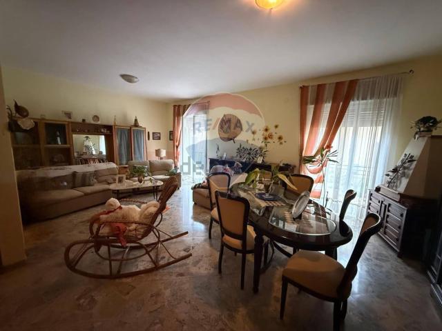 Appartamento in vendita di 133 m² in Via Grimaldi, 5