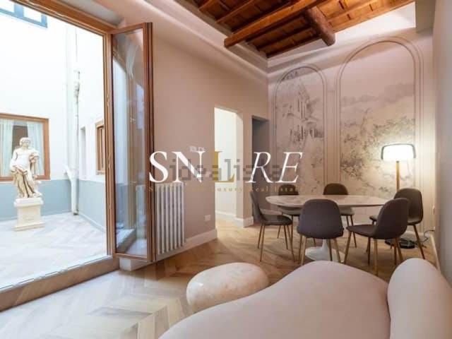 Appartamento in vendita di 133 m² in Via degli Alfani