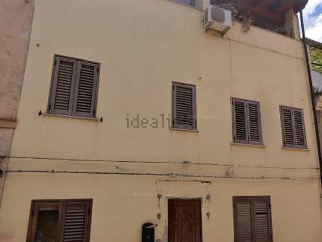 Appartamento in vendita di 133 m² in Via Fontana