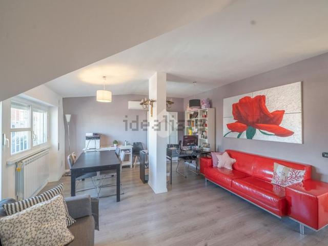 Appartamento in vendita di 133 m² in Via Isidoro del Lungo, 58