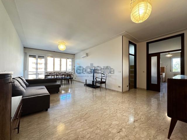 Appartamento in vendita di 133 m² in Via Luigi Pasteur, 5