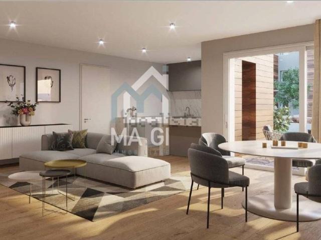 Appartamento in vendita di 133 m² in Via Magenta