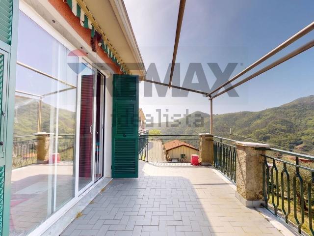 Appartamento in vendita di 133 m² in Via Nostra Signora della Guardia, 84