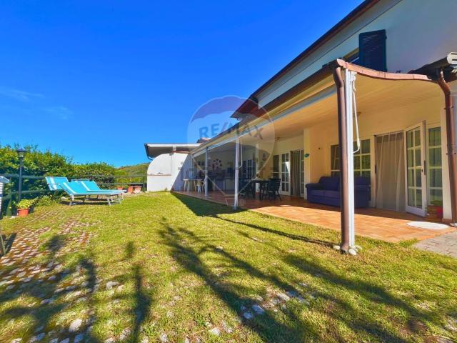 Appartamento in vendita di 133 m² in Via Nisportino