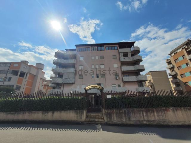 Appartamento in vendita di 133 m² in Via Sbarre Superiori, 19
