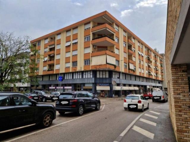Appartamento in vendita di 133 m² in Via Sebastiano Caboto, 20