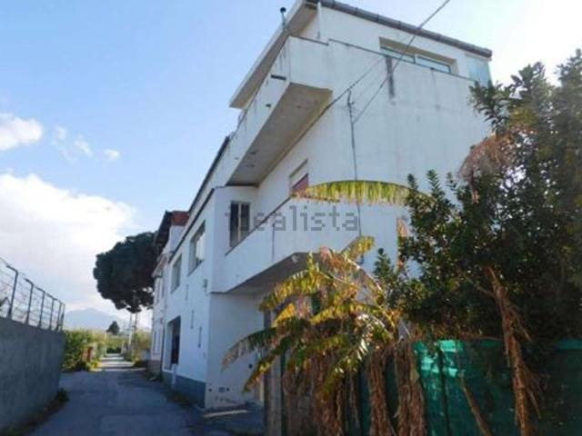 Appartamento in vendita di 133 m² in Via Pezzanave, 45