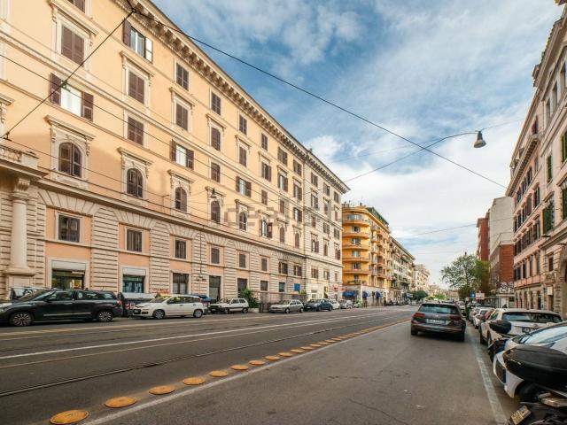 Appartamento in vendita di 133 m² in Via Principe Eugenio, 60