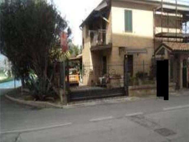 Appartamento in vendita di 133 m² in Via Riva del Pescatore, 12