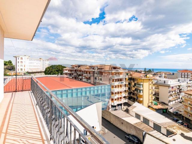 Appartamento in vendita di 133 m² in Via Riccardo Wagner, 33