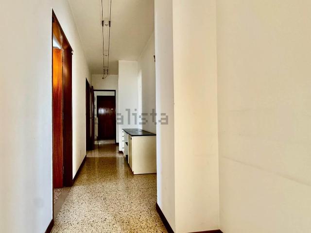 Appartamento in vendita di 133 m² in Via T. Casati