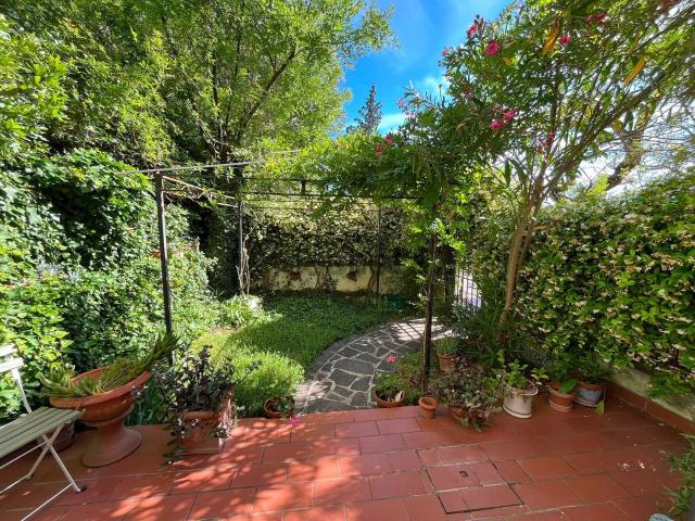 Appartamento in vendita di 133 m² in Via Tresanti