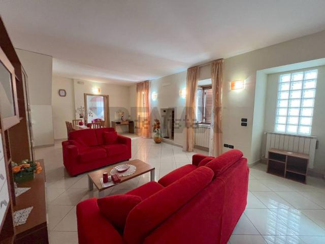 Appartamento in vendita di 133 m² in Corso Vittorio Emanuele, 38