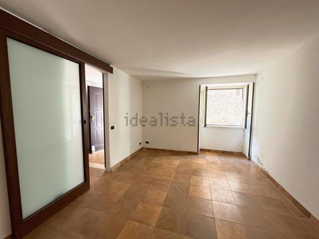 Appartamento in vendita di 133 m² in Piazza Cesare Battisti, 12