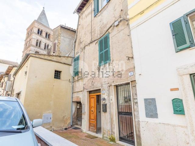 Appartamento in vendita di 133 m² in Piazza Domenico Tani, 11