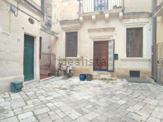 Appartamento in vendita di 134 m² in Via Corrado Capece, 9
