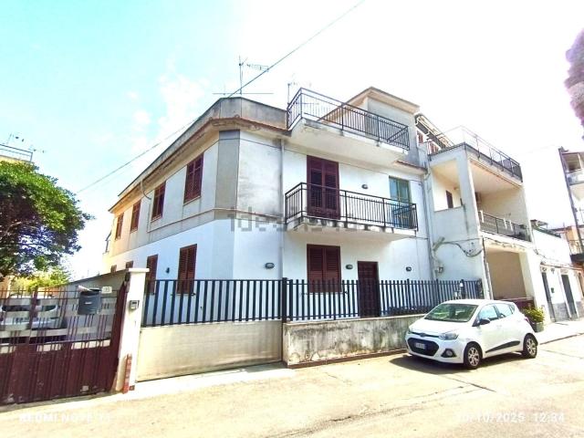 Appartamento in vendita di 134 m² in Via Catalano, 33