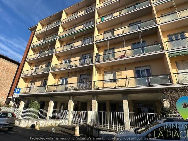 Appartamento in vendita di 134 m² in Via Caccialupo, 4