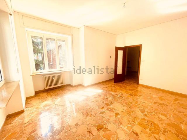 Appartamento in vendita di 134 m² in Via Carlo Belviglieri, 25