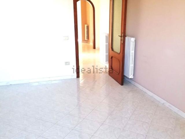 Appartamento in vendita di 134 m² in Via Appia, 402
