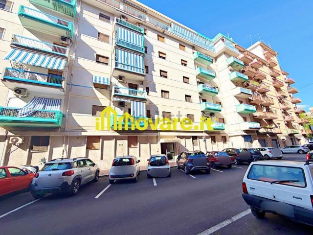 Appartamento in vendita di 134 m² in Via Genova, 55