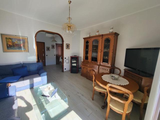 Appartamento in vendita di 134 m² in Via Giulio Arata