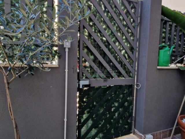 Appartamento in vendita di 134 m² in Via Don Tommaso Stile, 25
