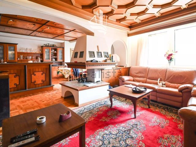 Appartamento in vendita di 134 m² in Via de Lai, 1