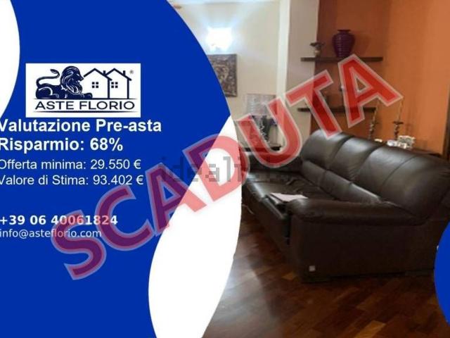 Appartamento in vendita di 134 m² in Via L&apos Aquila