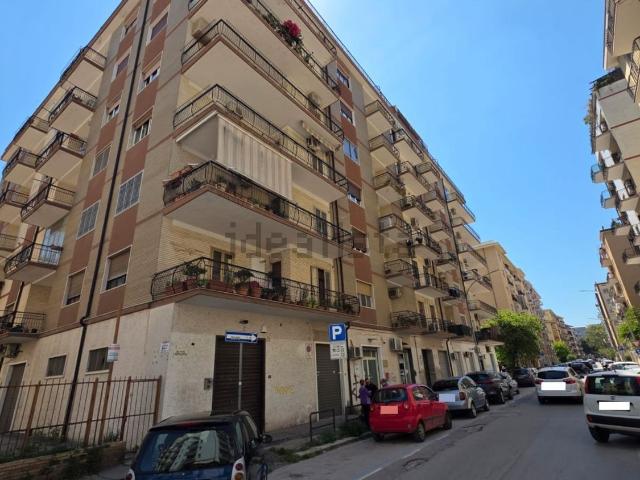 Appartamento in vendita di 134 m² in Via Matteo Luigi Guerrieri, 7