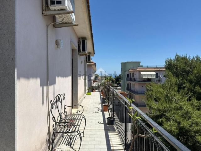 Appartamento in vendita di 134 m² in Via Mario Carbonaro
