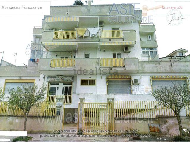 Appartamento in vendita di 134 m² in Via P. B. Moscatelli, 113