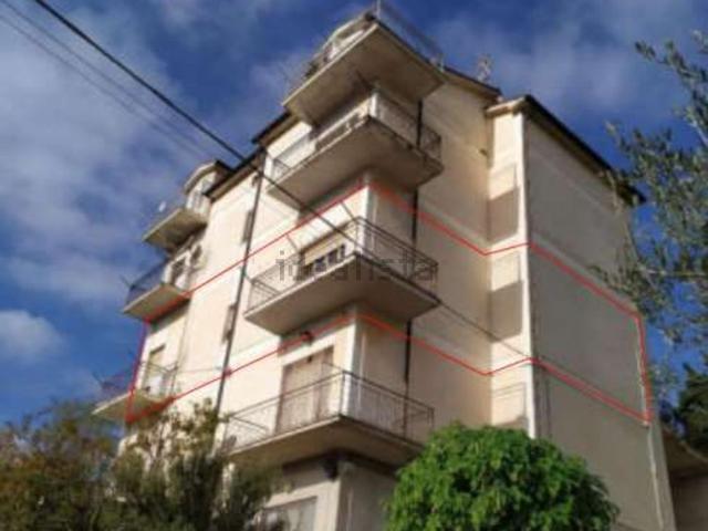 Appartamento in vendita di 134 m² in Via Valle Oscura