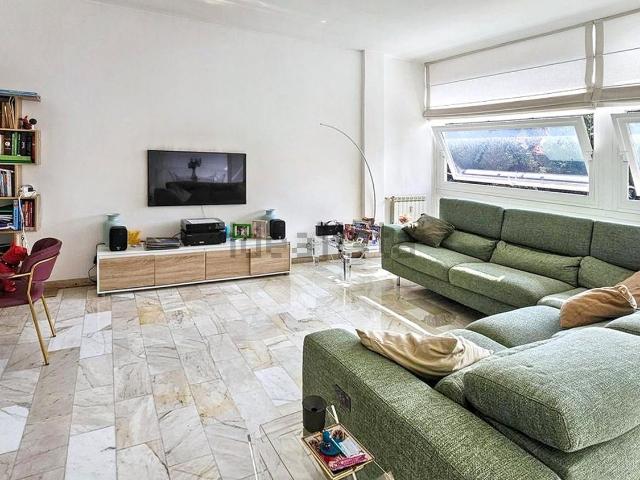 Appartamento in vendita di 134 m² in Via XII Ottobre