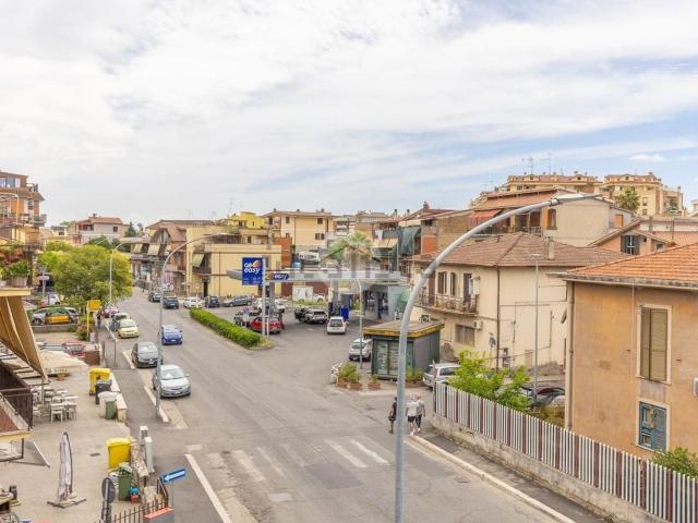 Appartamento in vendita di 134 m² in Viale Roma, 183