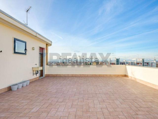 Appartamento in vendita di 134 m² in Viale Stelvio, 92