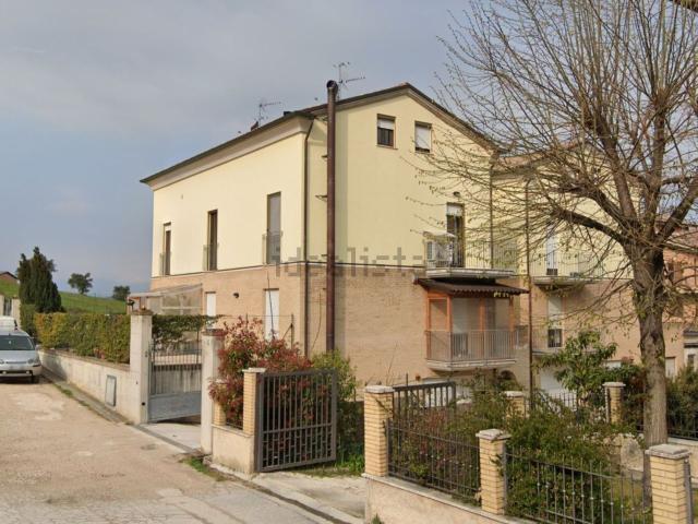 Appartamento in vendita di 134 m² in Contrada Grazie Fiastra