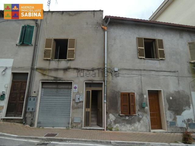 Appartamento in vendita di 134 m² in Piazza Vittorio Emanuele, 9