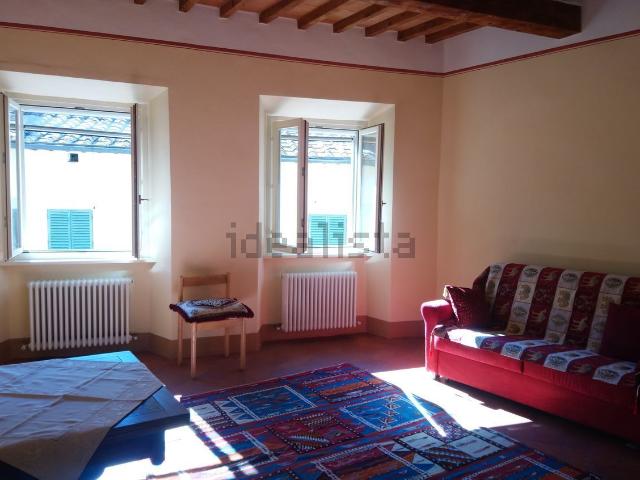 Appartamento in vendita di 135 m² in Via Cavour