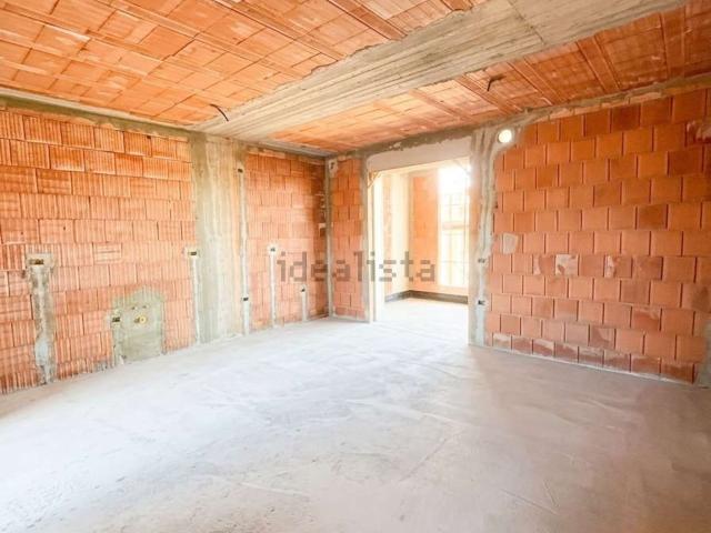 Appartamento in vendita di 135 m² in Via Cesare Cabras, 46