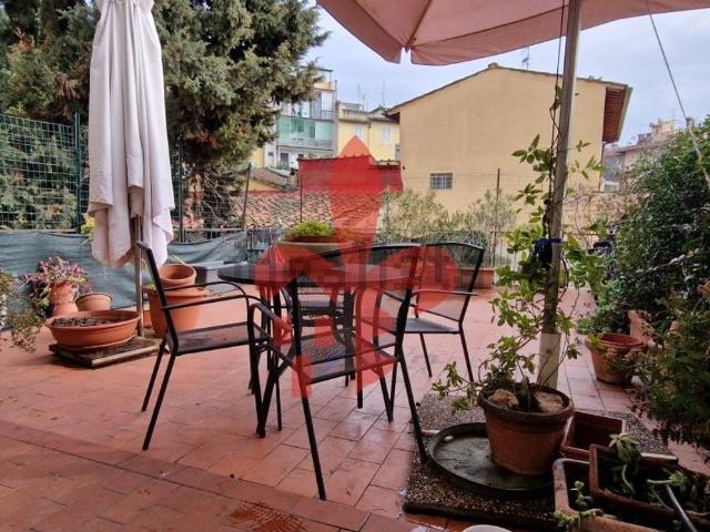 Appartamento in vendita di 135 m² in Via Cittadella