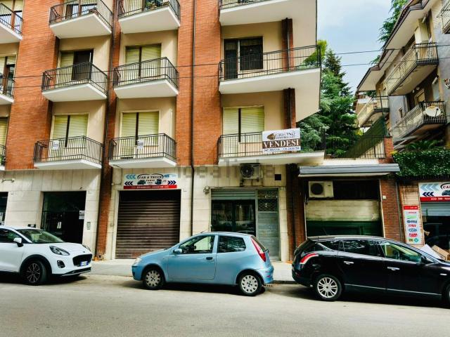 Appartamento in vendita di 135 m² in Via Circumvallazione