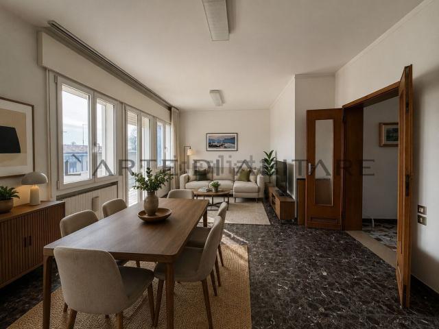 Appartamento in vendita di 135 m² in Via Crimea, 3