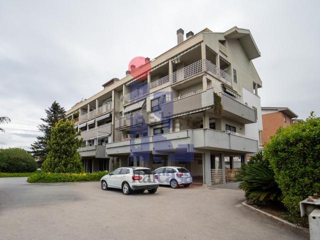 Appartamento in vendita di 135 m² in Via A. Stradella, 42