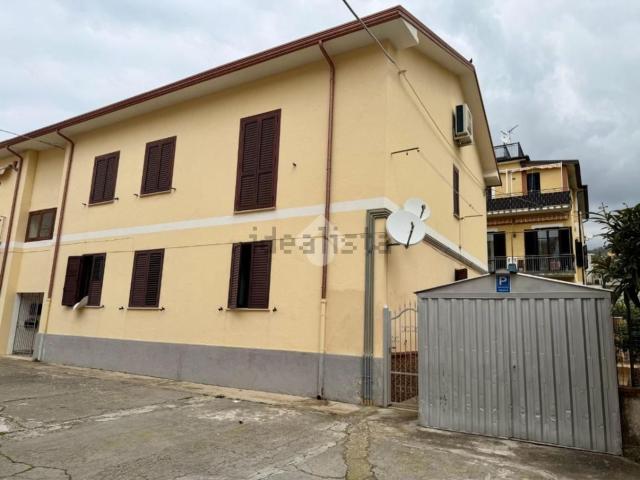 Appartamento in vendita di 135 m² in Via Amendola, 43