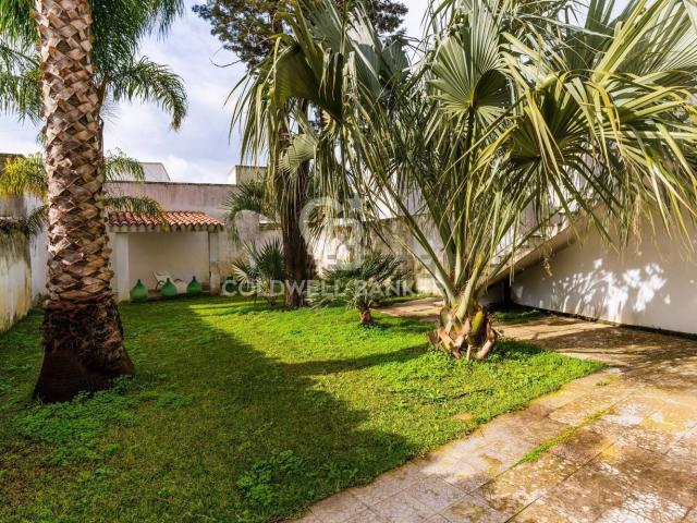 Appartamento in vendita di 135 m² in Via Antonio Carlino