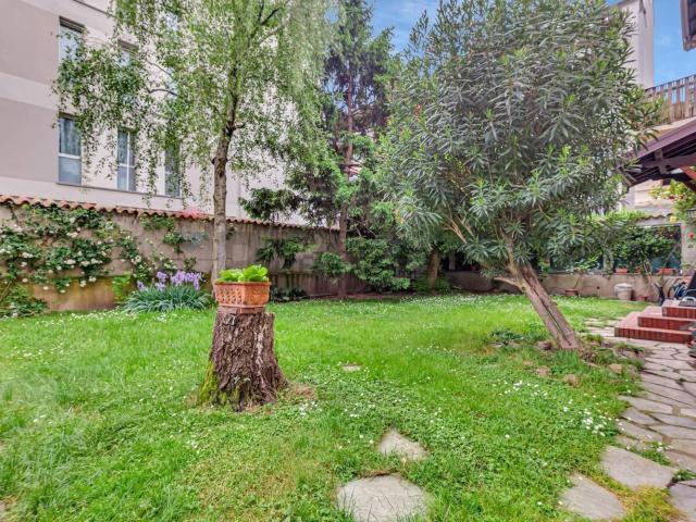 Appartamento in vendita di 135 m² in Via Antonio Cecchi, 9